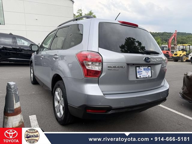 Used 2015 Subaru Forester 2.5i Premium w/ All-Weather Package AWD/4WD image 6