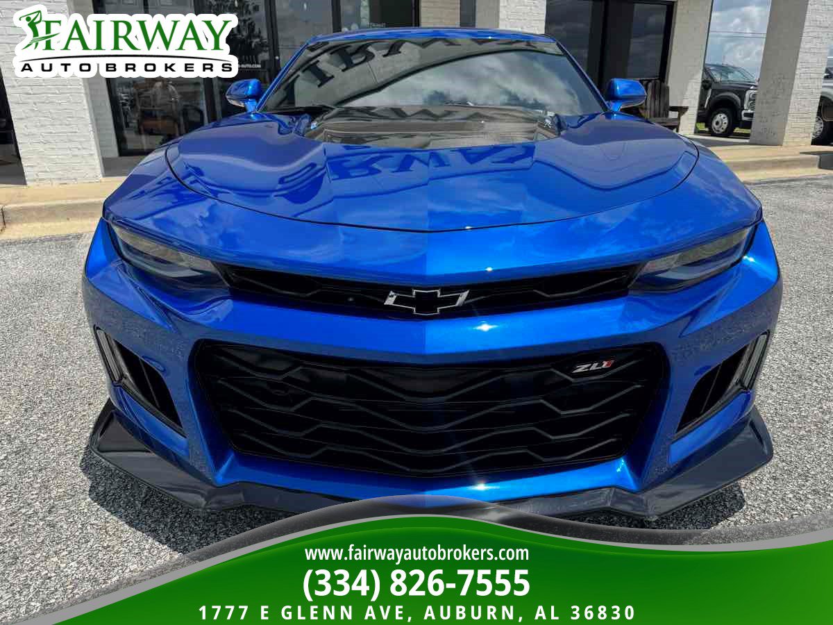 Used 2018 Chevrolet Camaro ZL1 RWD image 3