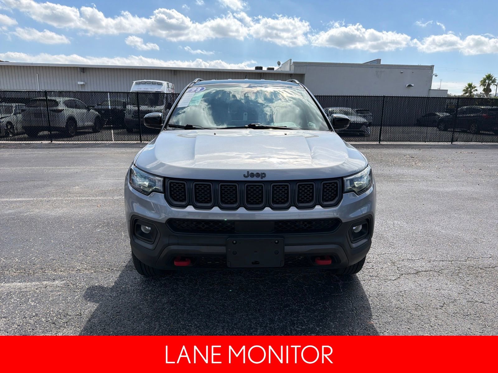 Used 2023 Jeep Compass Trailhawk image 19