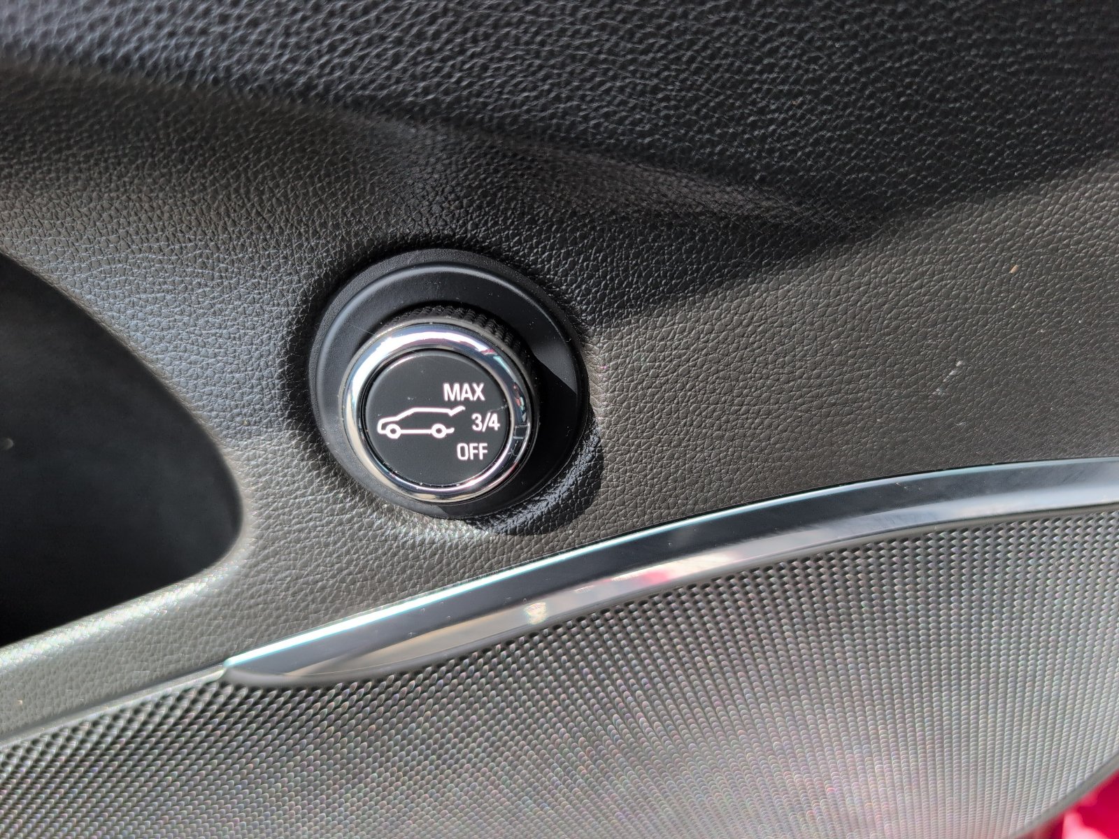 Used 2023 Buick Enclave Essence w/ Experience Buick Package FWD image 19