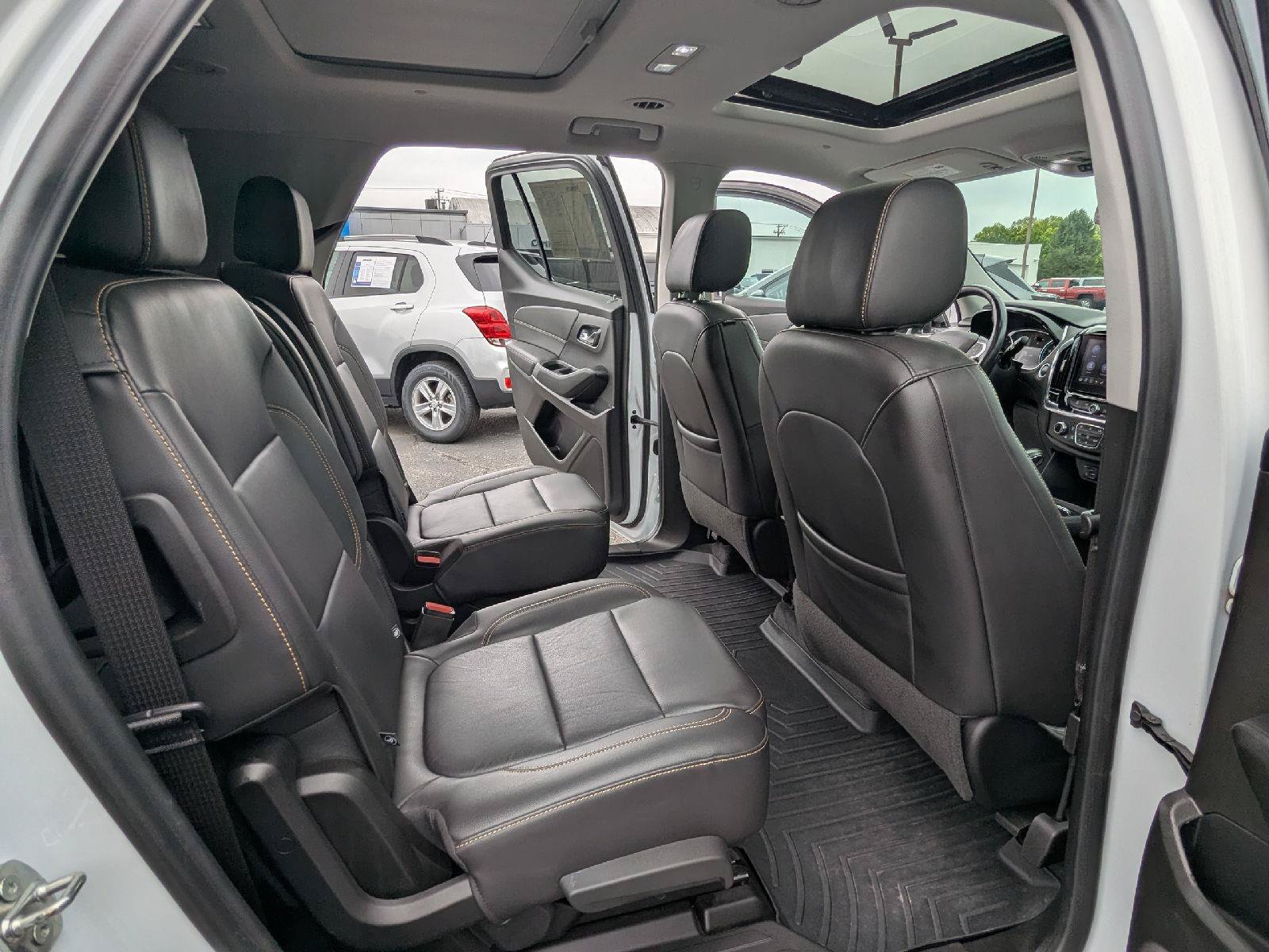 Used 2021 Chevrolet Traverse RS AWD/4WD image 30