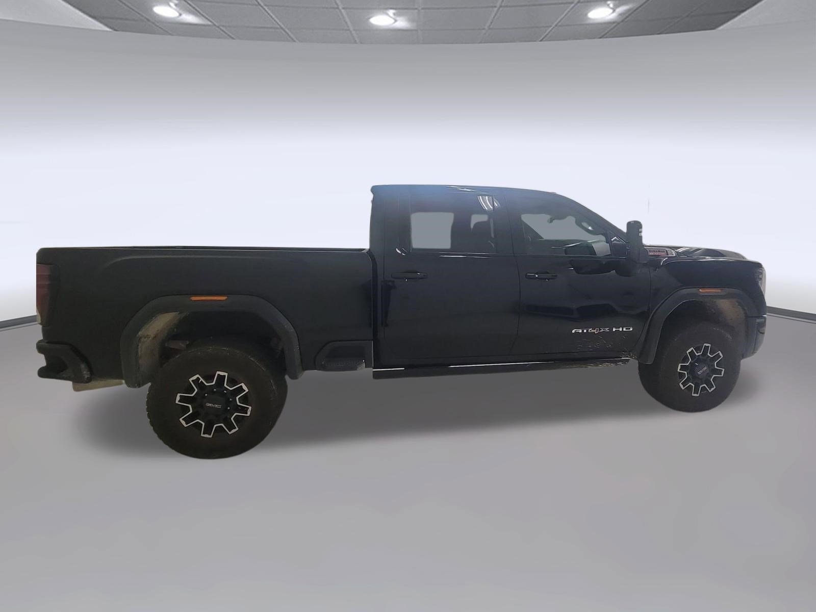 Used 2026 GMC Sierra 2500 AT4X image 6