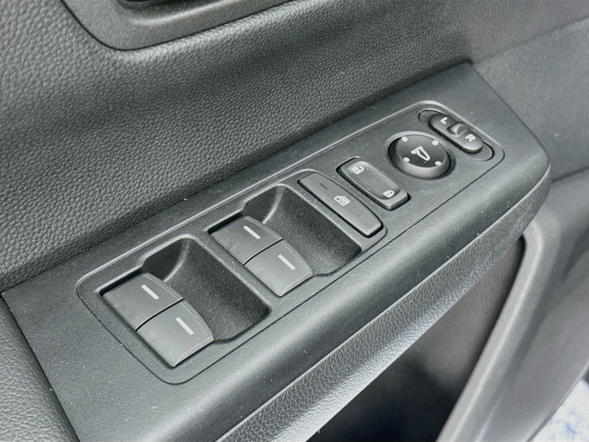 Used 2024 Honda CR-V Sport-L image 17