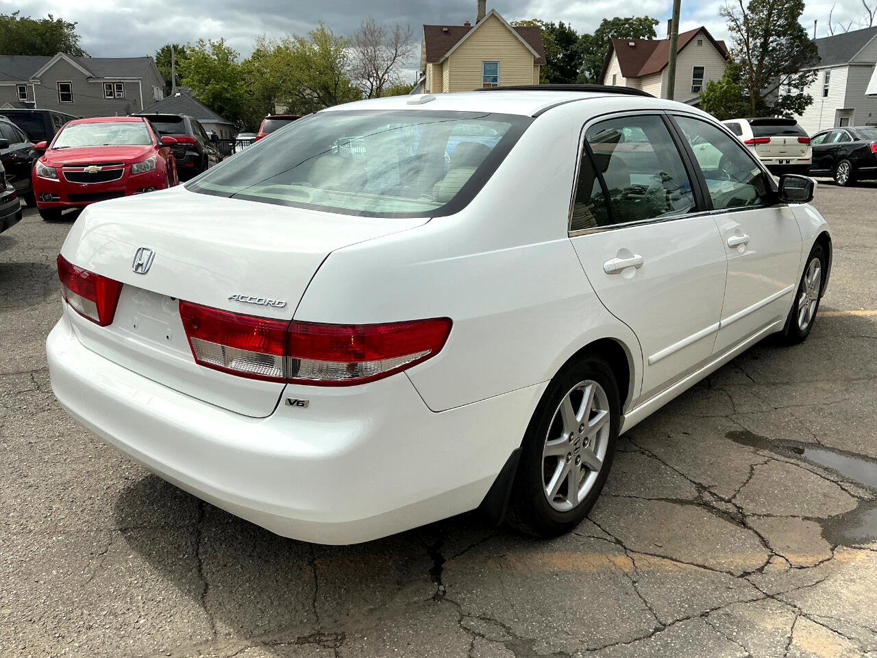 Used 2004 Honda Accord EX image 4
