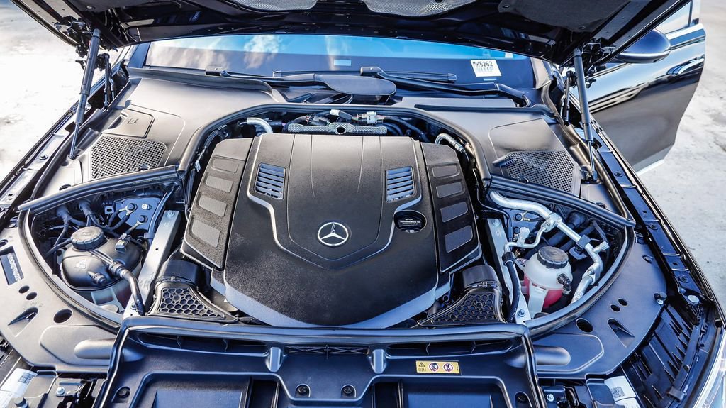 Used 2024 Mercedes-Benz S 580 4MATIC Sedan image 30
