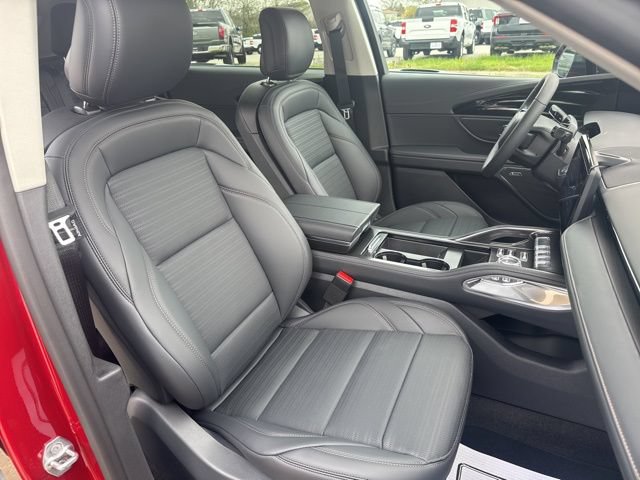 New 2026 Lincoln Nautilus Reserve w/ Jet Appearance Package AWD/4WD image 12