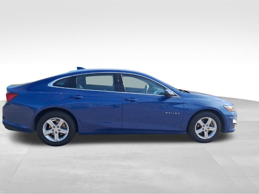 Used 2023 Chevrolet Malibu LT image 9