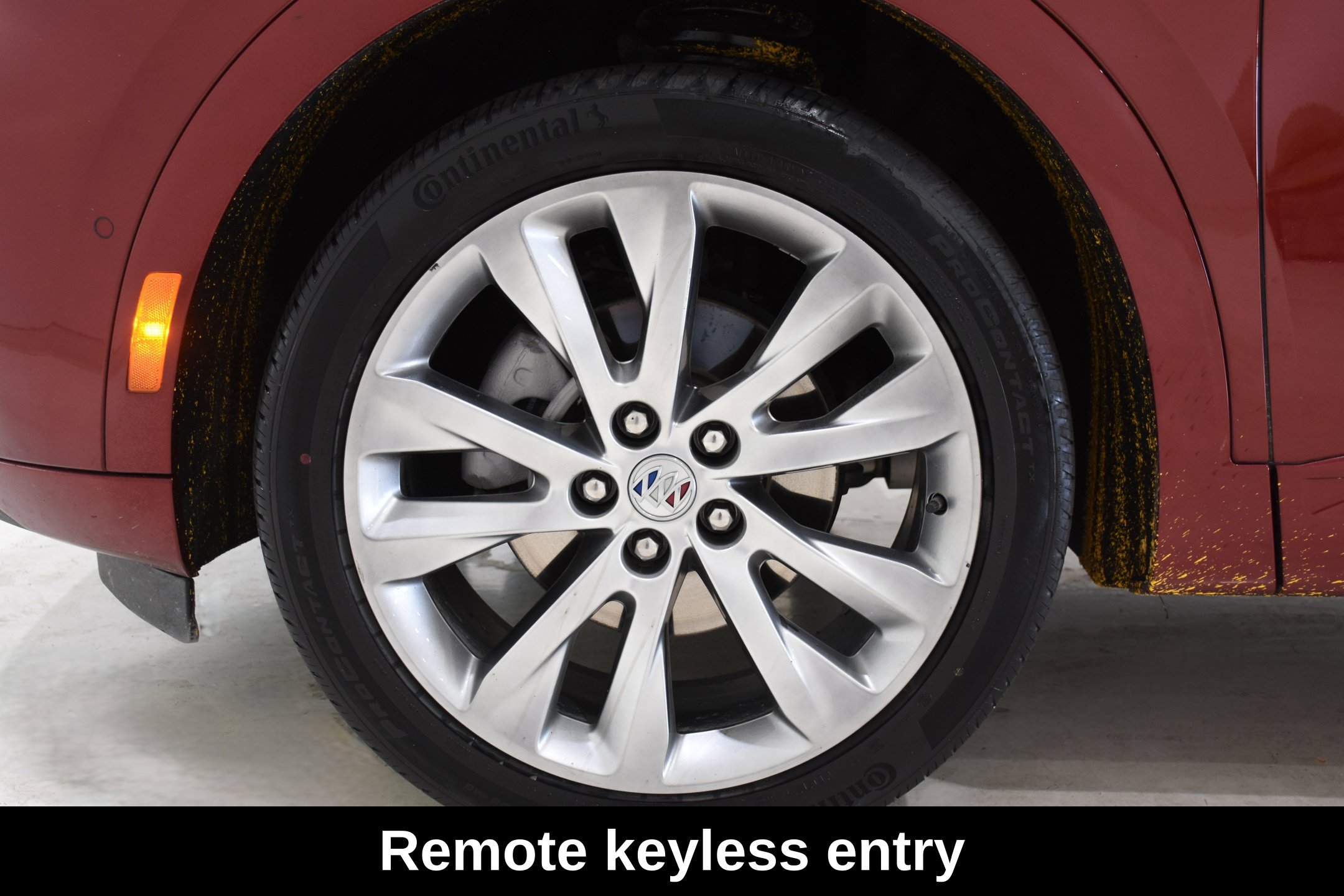 Used 2023 Buick Envision Avenir AWD/4WD image 8