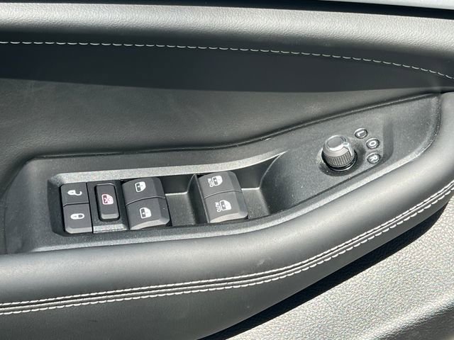 New 2026 Jeep Grand Cherokee L Limited AWD/4WD image 16