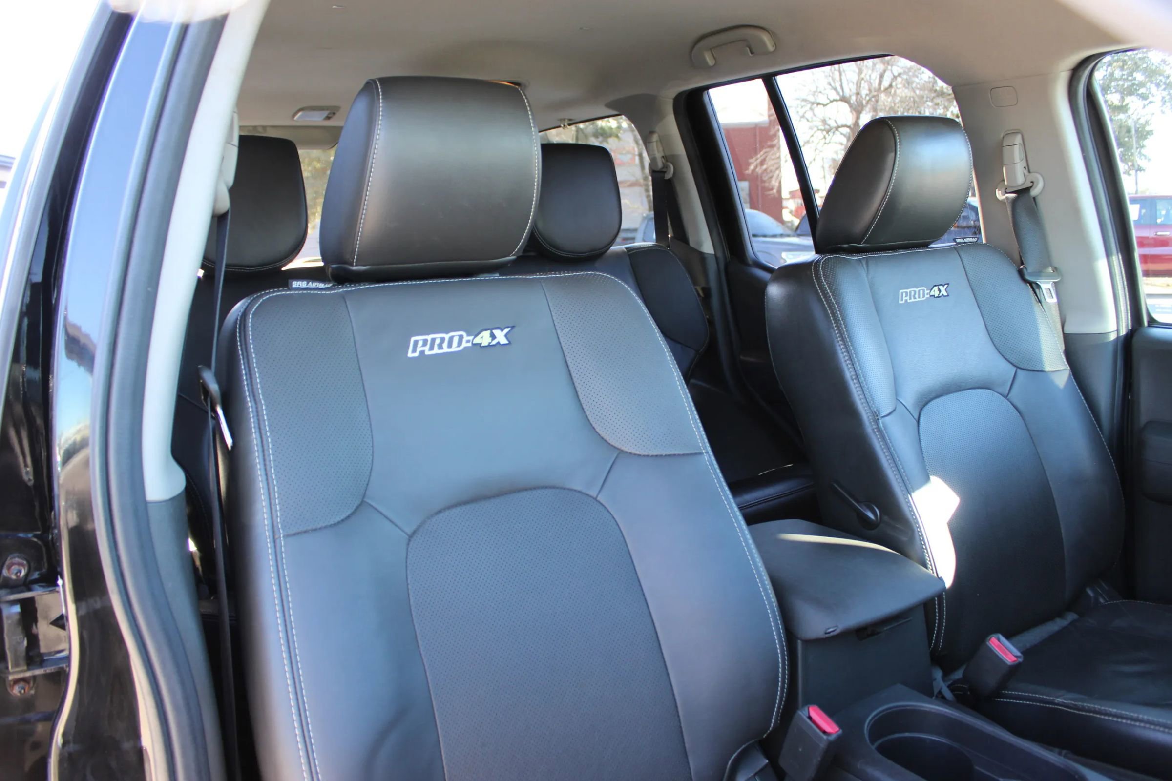 Used 2013 Nissan Xterra PRO-4X w/ Pro-4x Leather Pkg image 28