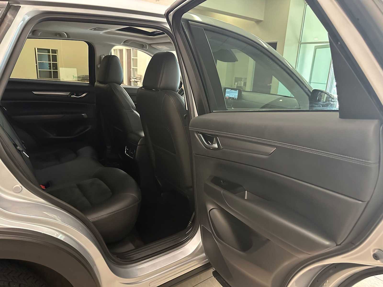 Used 2017 MAZDA CX-5 Touring w/ Preferred Equipment Package image 28