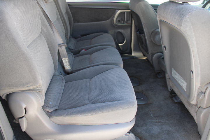 Used 2005 Toyota Sienna LE FWD image 15