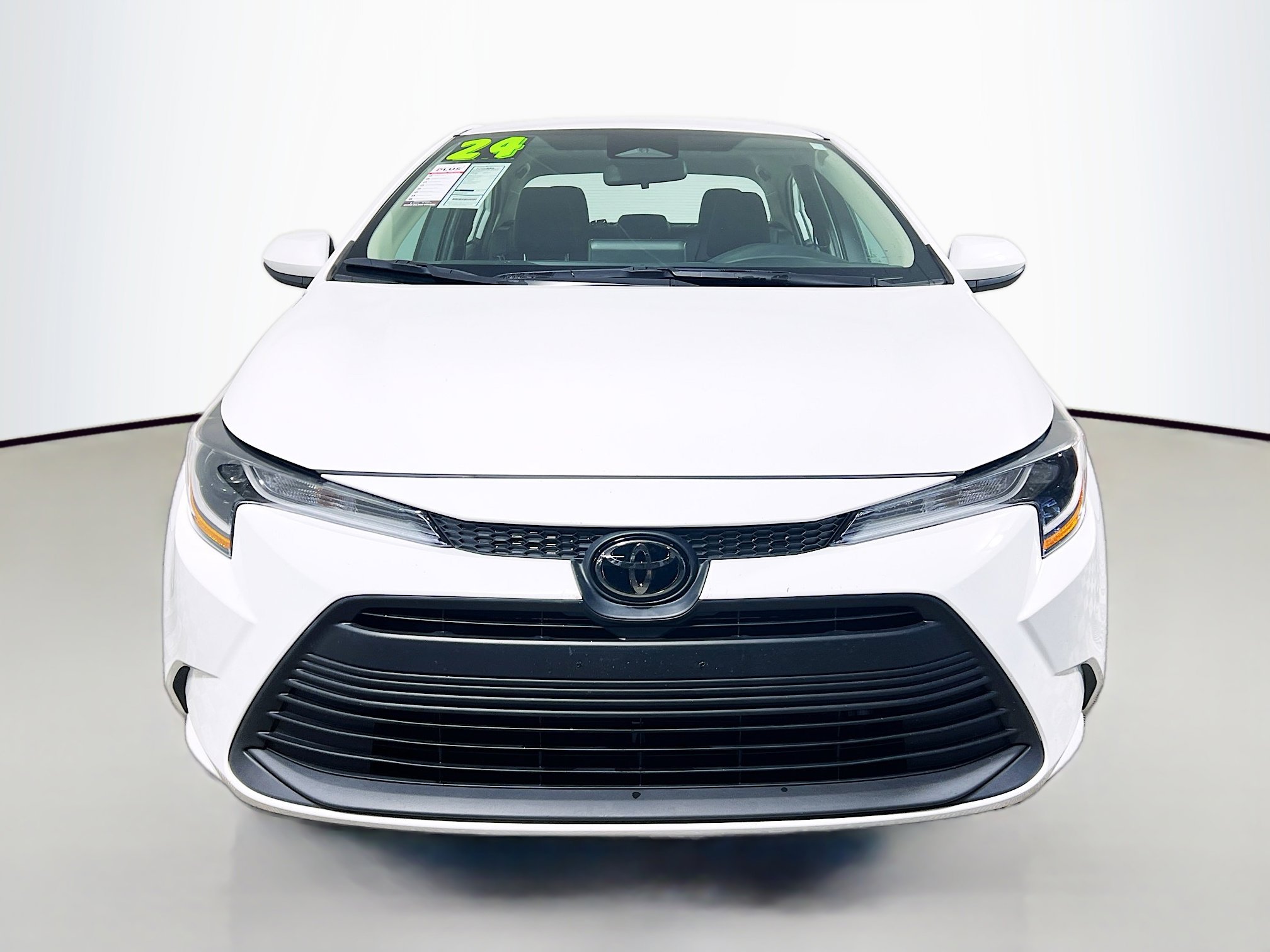 Used 2024 Toyota Corolla LE image 11