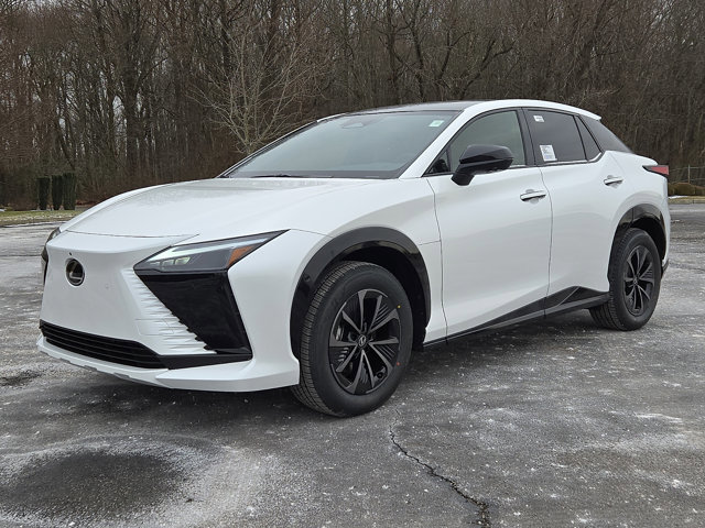 New 2026 Lexus RZ 450e AWD image 2