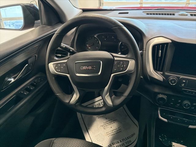 Used 2023 GMC Terrain SLE w/ Driver Convenience Package image 31