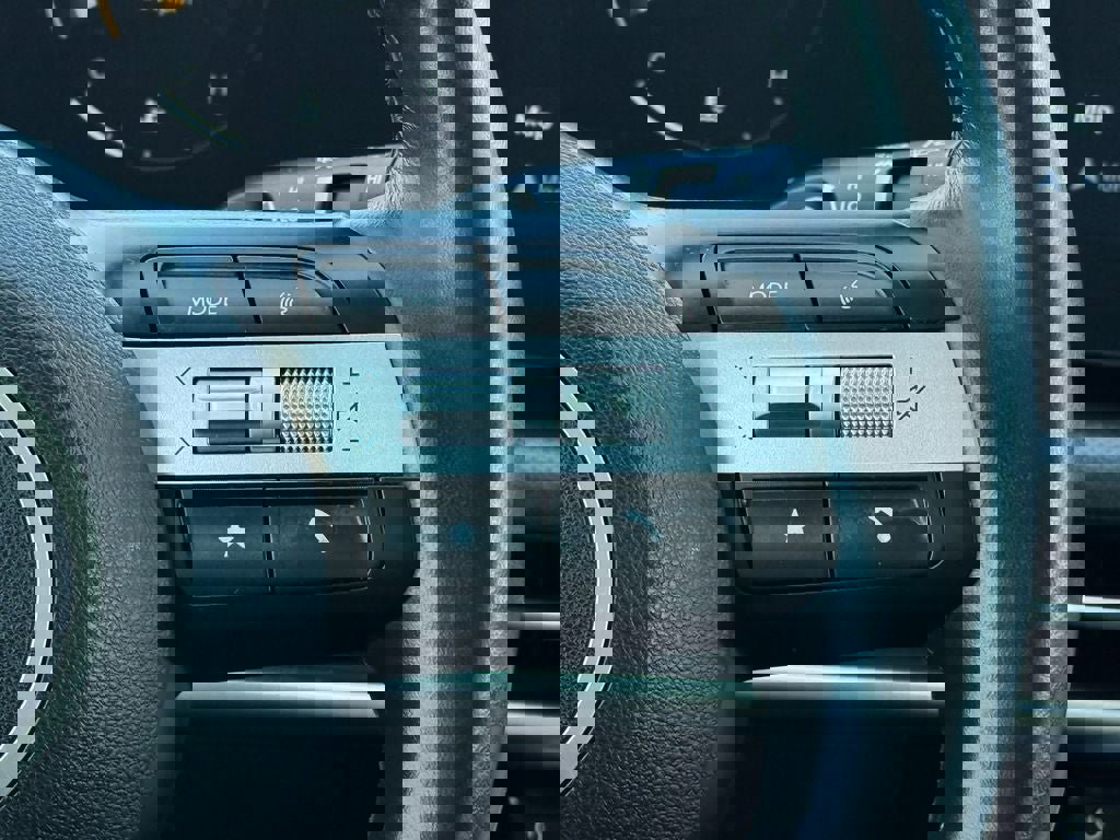 Certified 2025 Hyundai Tucson SEL image 22