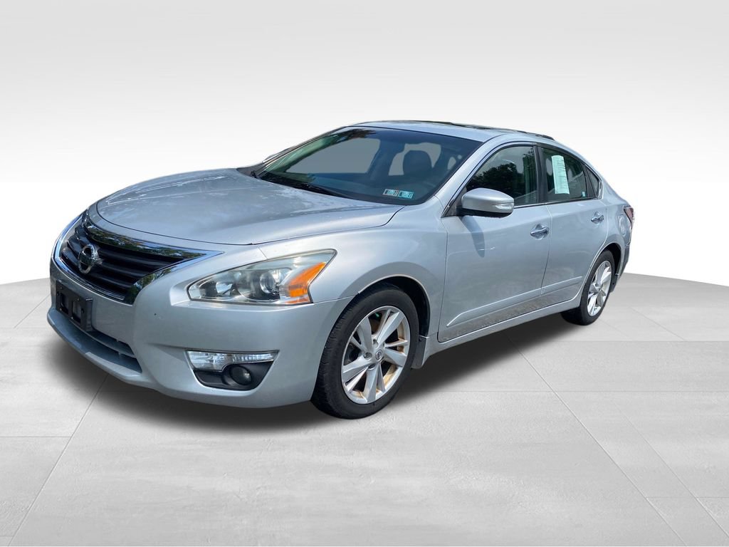 Used 2015 Nissan Altima 2.5 SV w/ Convenience Package FWD image 3