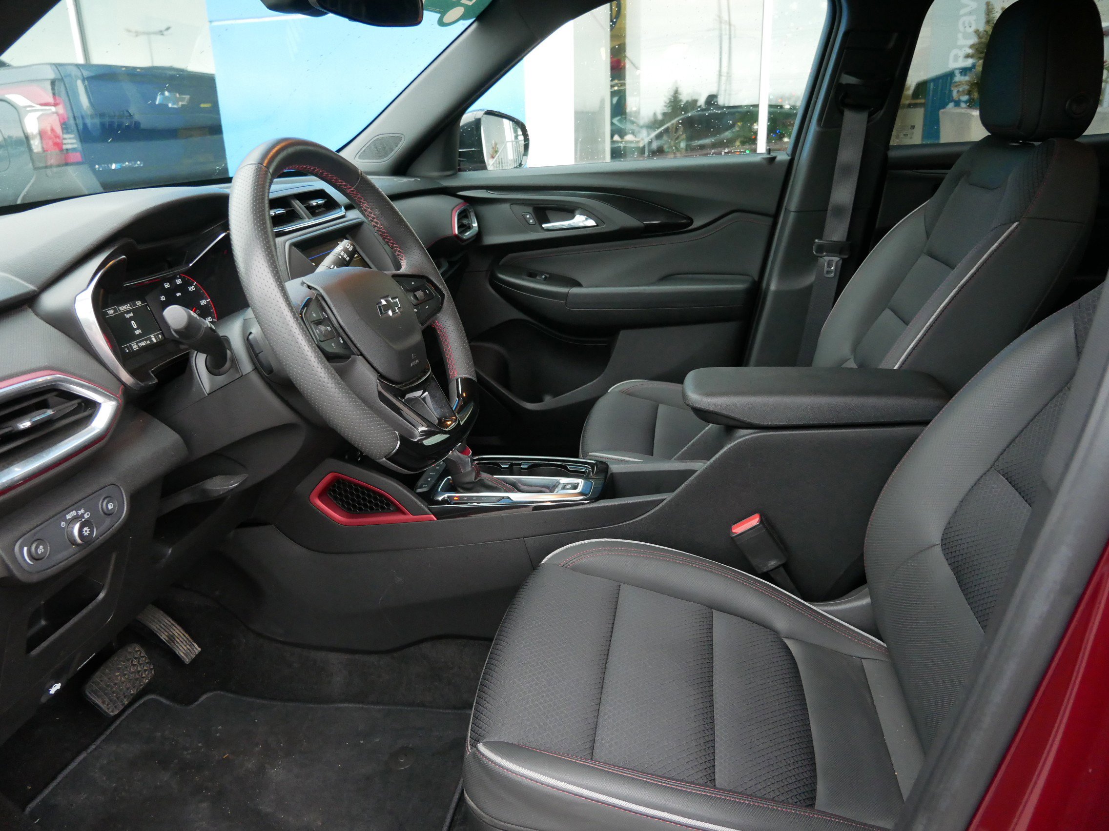 Used 2022 Chevrolet TrailBlazer RS image 8