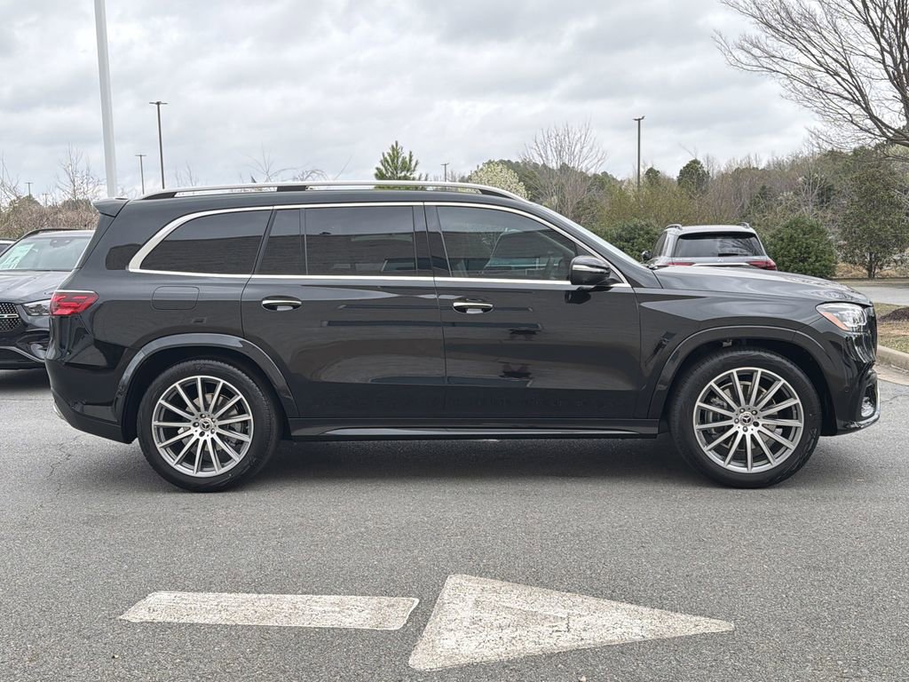 New 2026 Mercedes-Benz GLS 450 4MATIC image 2