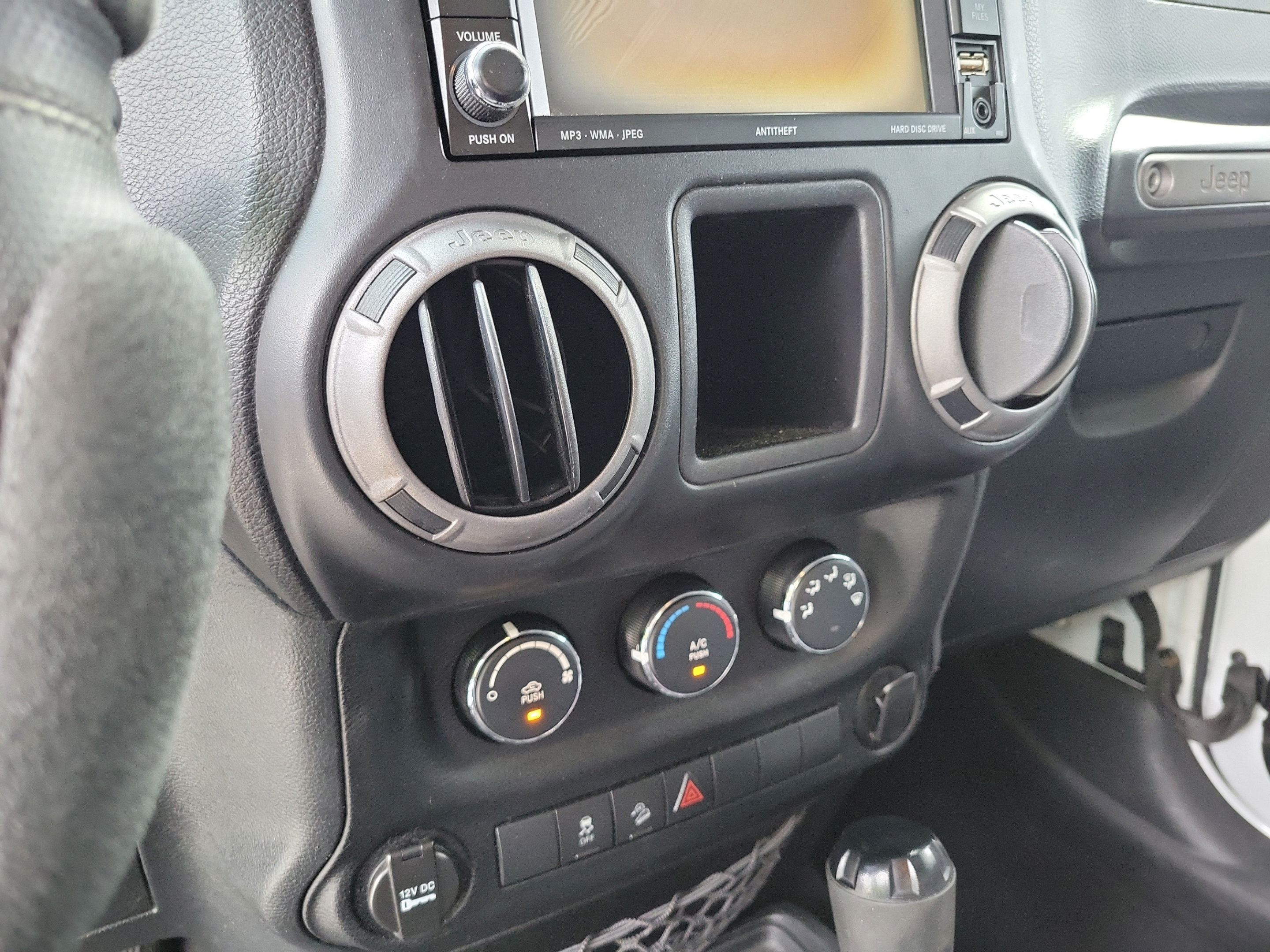 Used 2012 Jeep Wrangler Sport AWD/4WD image 16