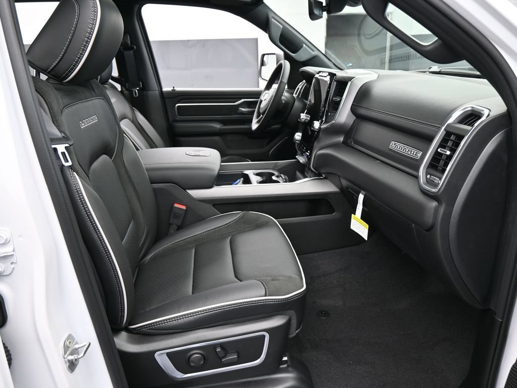 Used 2026 RAM 1500 Laramie w/ Night Edition AWD/4WD image 33