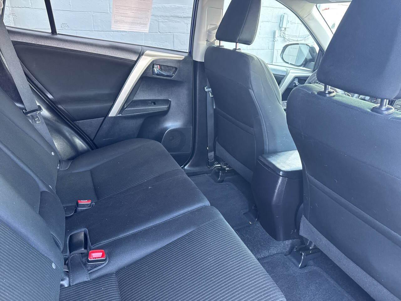 Used 2014 Toyota RAV4 XLE AWD/4WD image 22