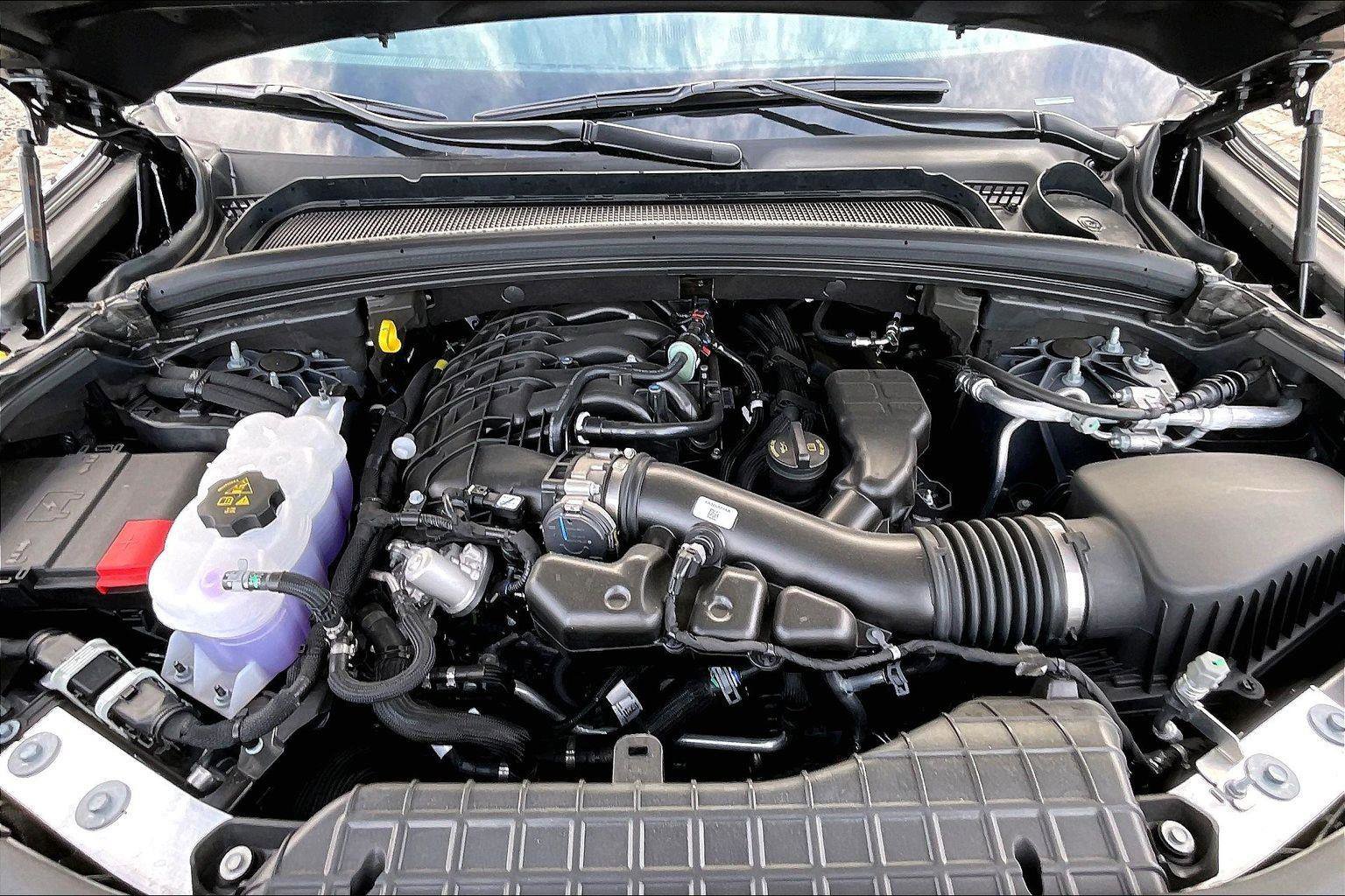 New 2025 Jeep Grand Cherokee Laredo X w/ Luxury Tech Group I image 12