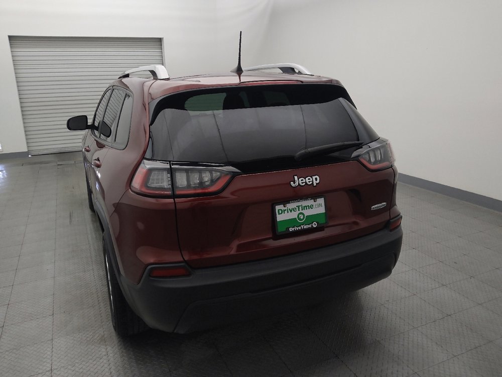 Used 2020 Jeep Cherokee Latitude FWD image 6