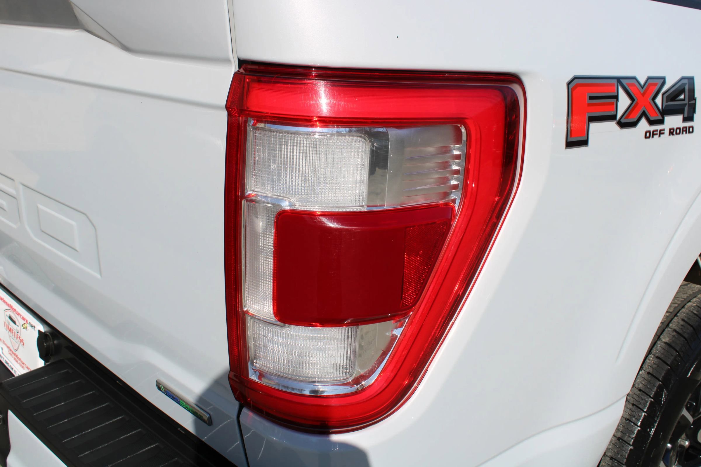 Used 2022 Ford F150 Lariat w/ Max Trailer Tow Package image 34