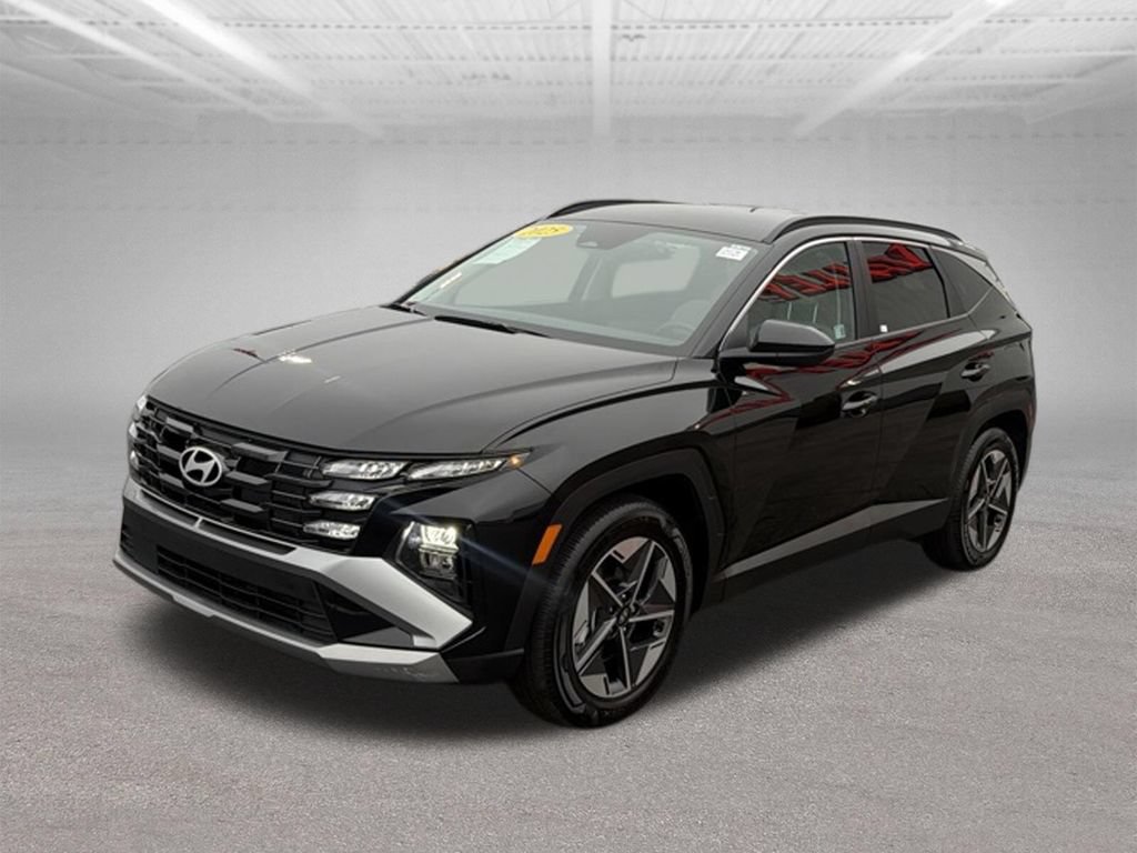Used 2025 Hyundai Tucson SEL FWD image 4