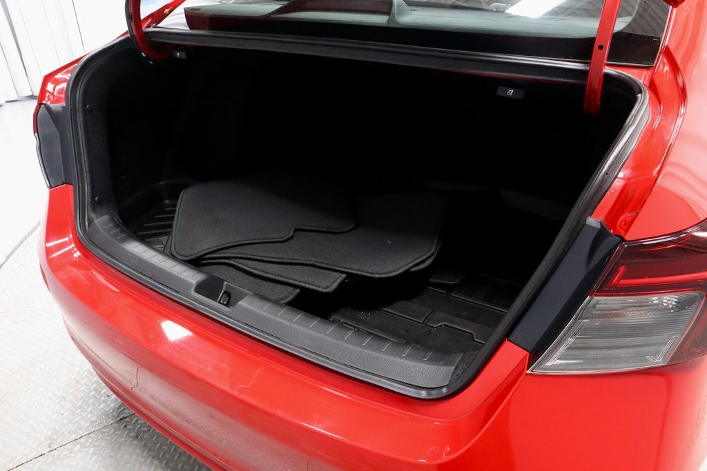 Used 2025 Honda Civic Sport image 15