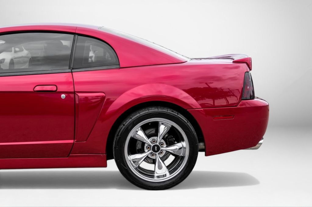 Used 2004 Ford Mustang Cobra image 13