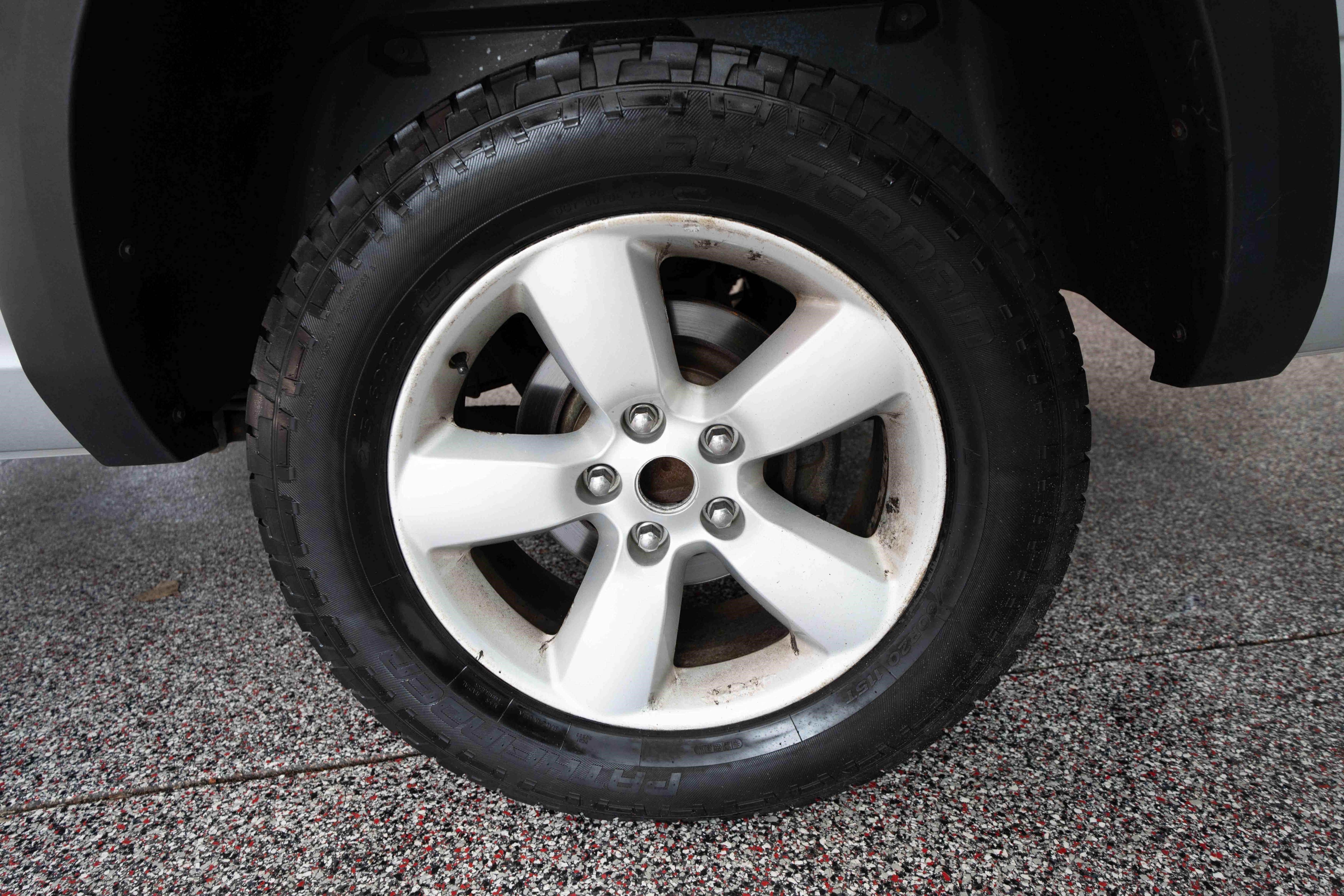 Used 2014 RAM 1500 Classic SLT AWD/4WD image 27