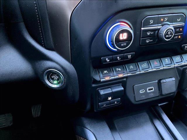 Used 2020 Chevrolet Silverado 1500 High Country image 24