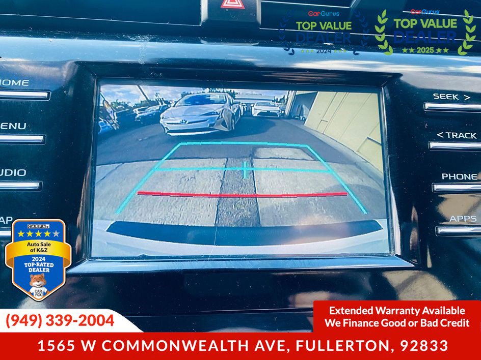 Used 2022 Toyota Camry SE FWD image 34