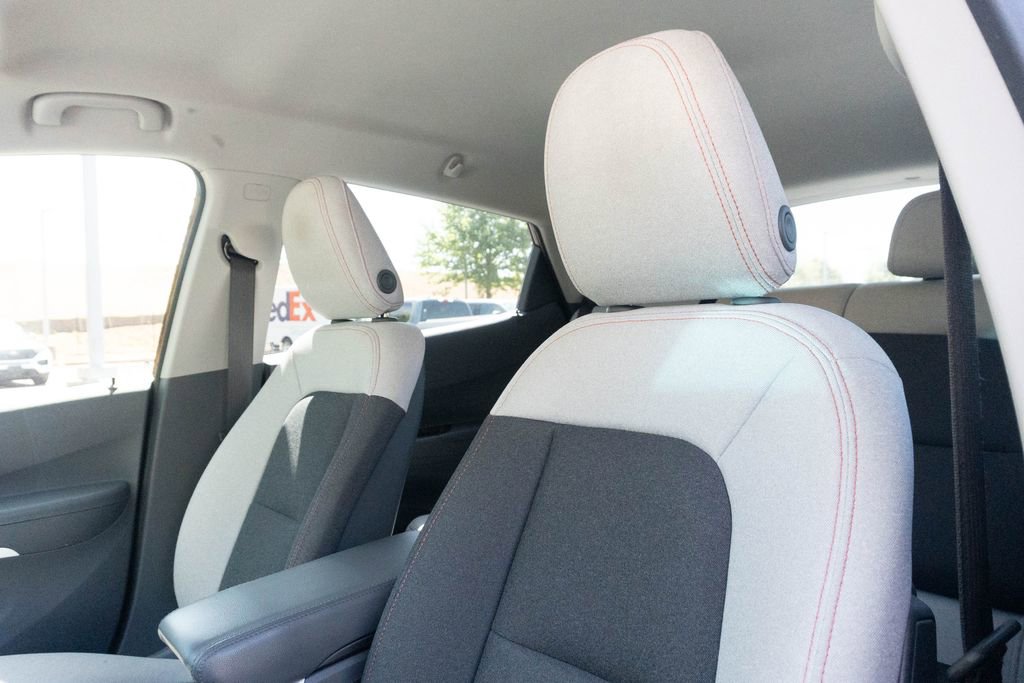 Used 2020 Chevrolet Bolt LT image 22