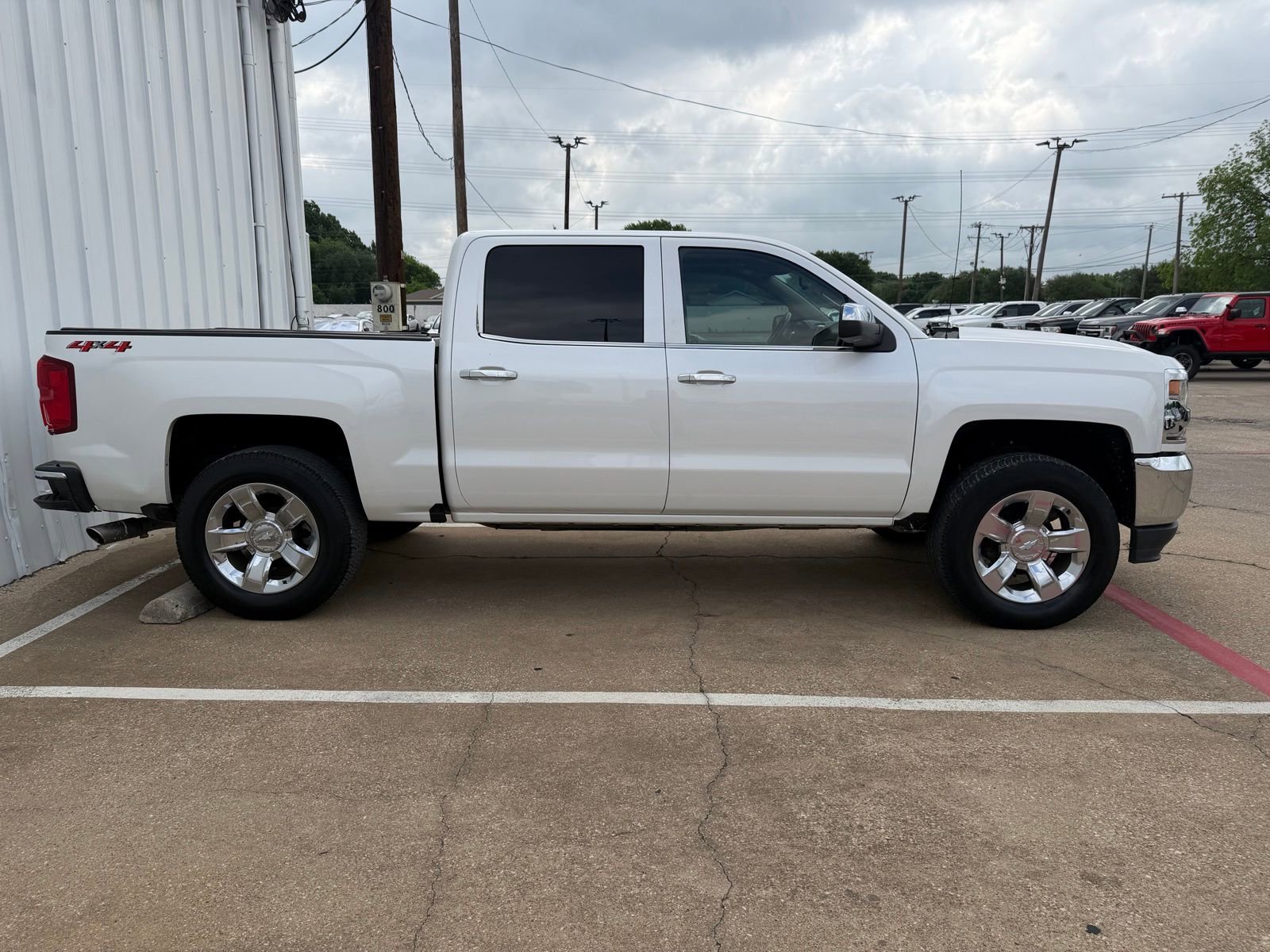 Used 2018 Chevrolet Silverado 1500 LTZ w/ Texas Edition AWD/4WD image 8