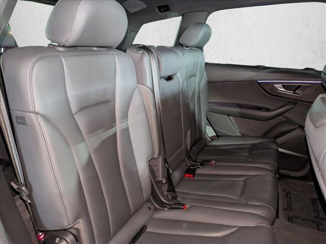 Used 2022 Audi Q7 Premium Plus w/ Premium Plus Package image 23
