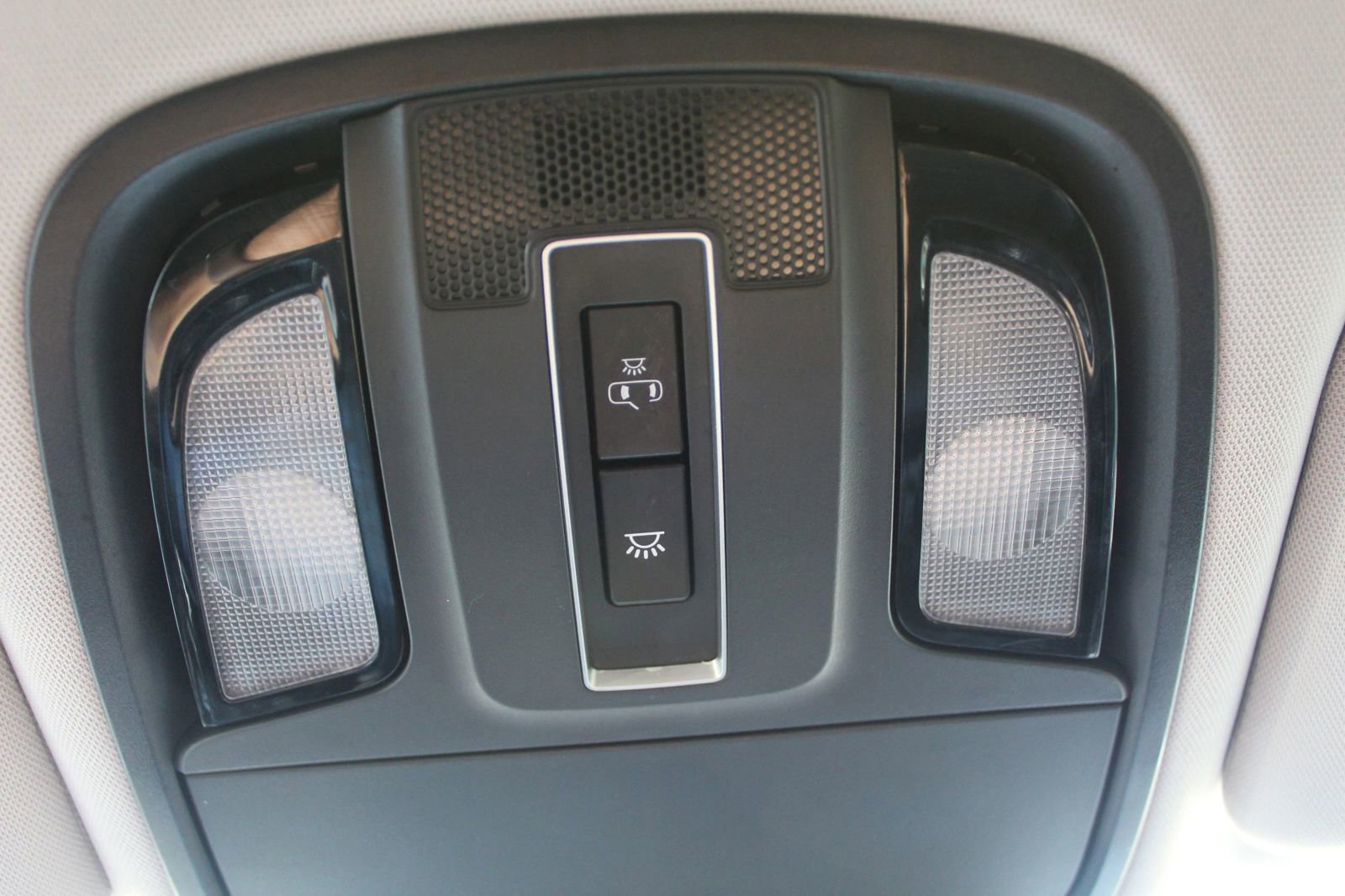 Used 2016 Kia Sorento EX FWD image 26