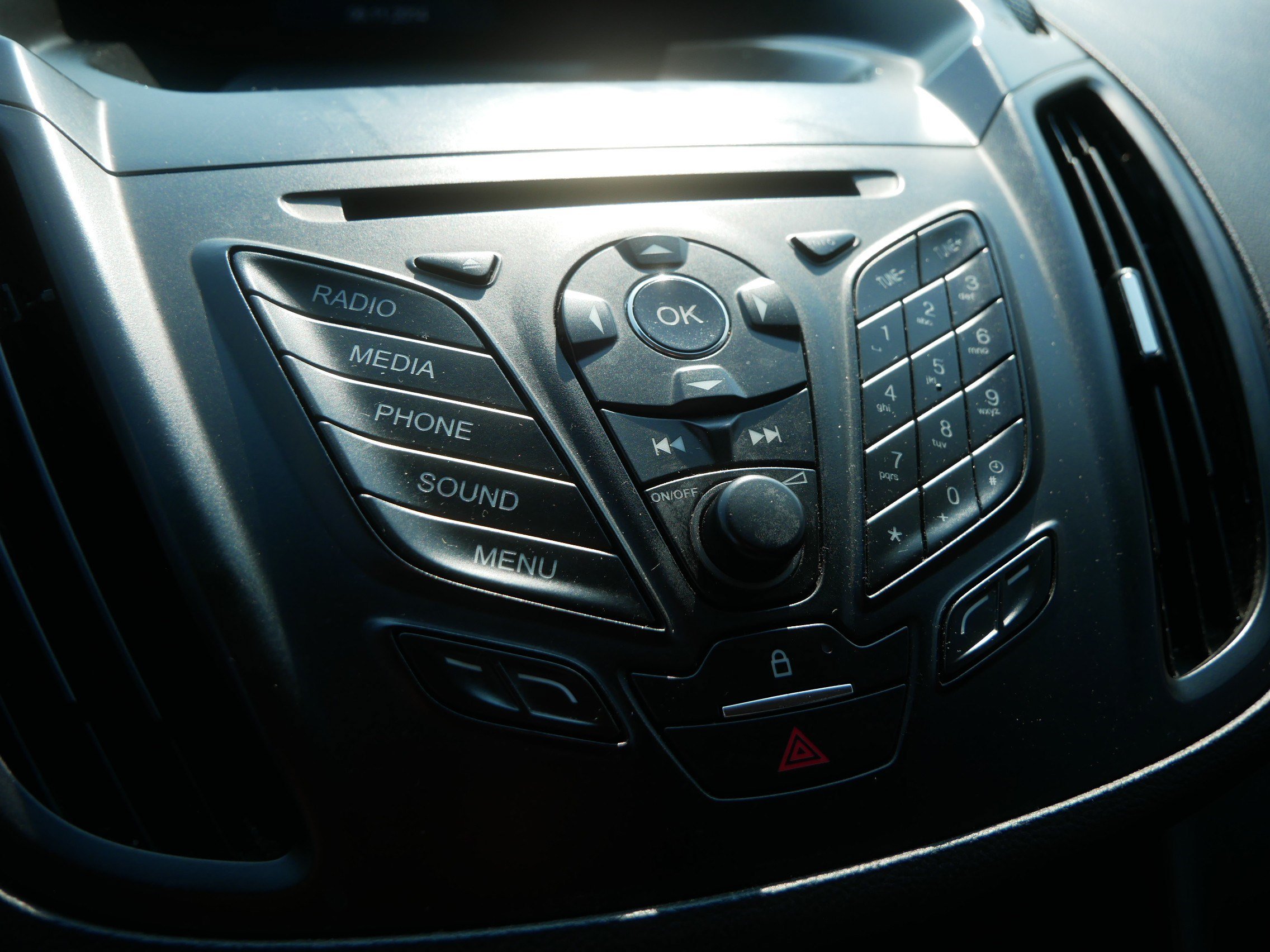 Used 2014 Ford Escape S FWD image 29