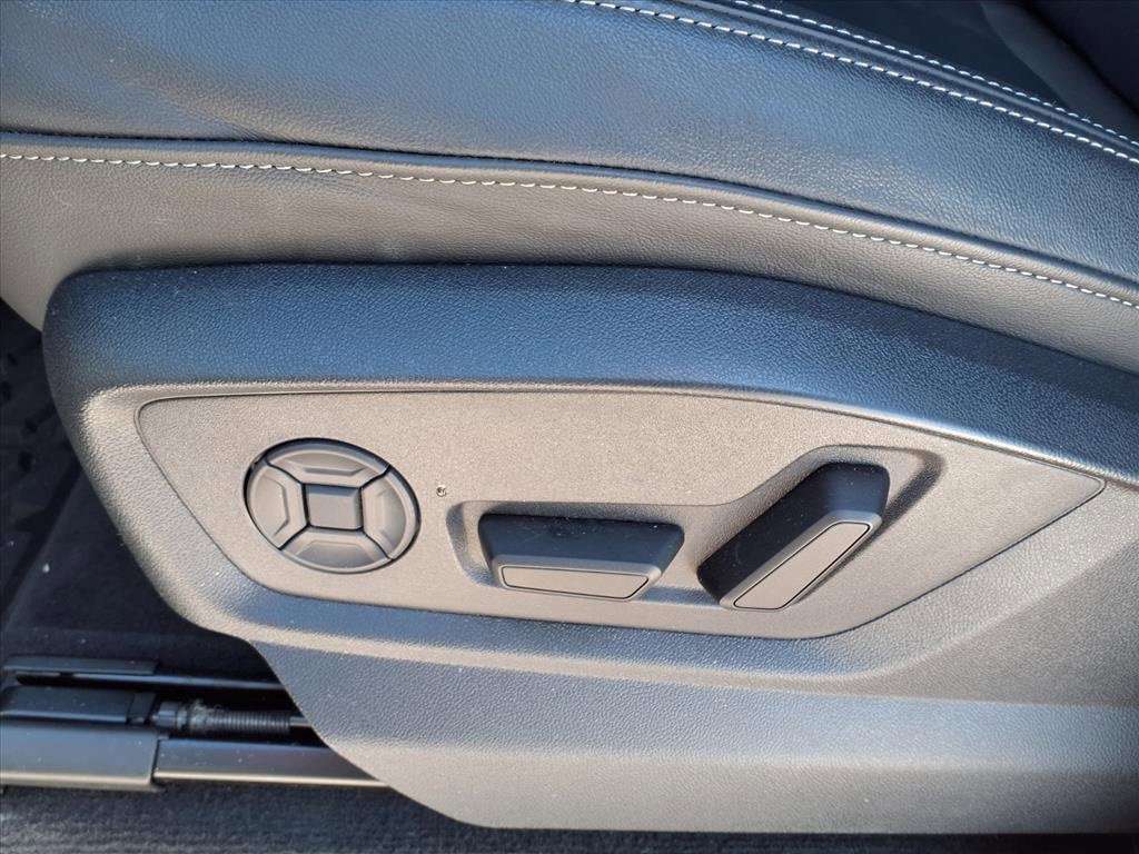 Used 2025 Audi Q7 2.0T Premium w/ Convenience Plus Package image 11