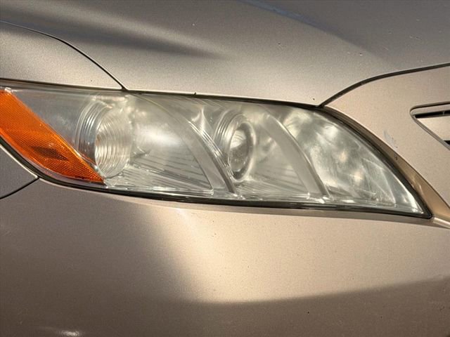 Used 2007 Toyota Camry LE FWD image 25