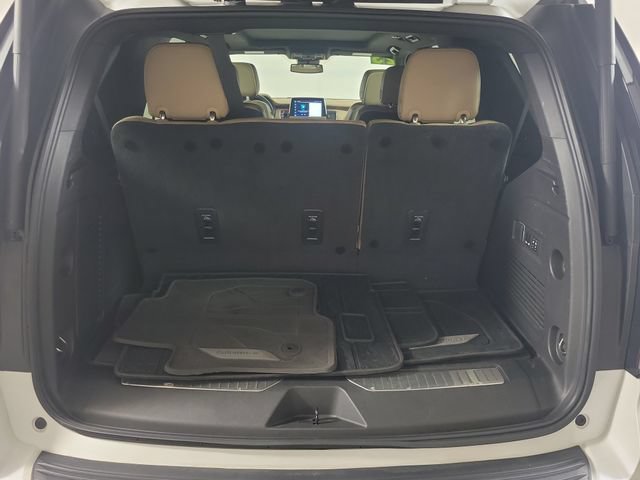 Used 2023 Chevrolet Tahoe Premier RWD image 7