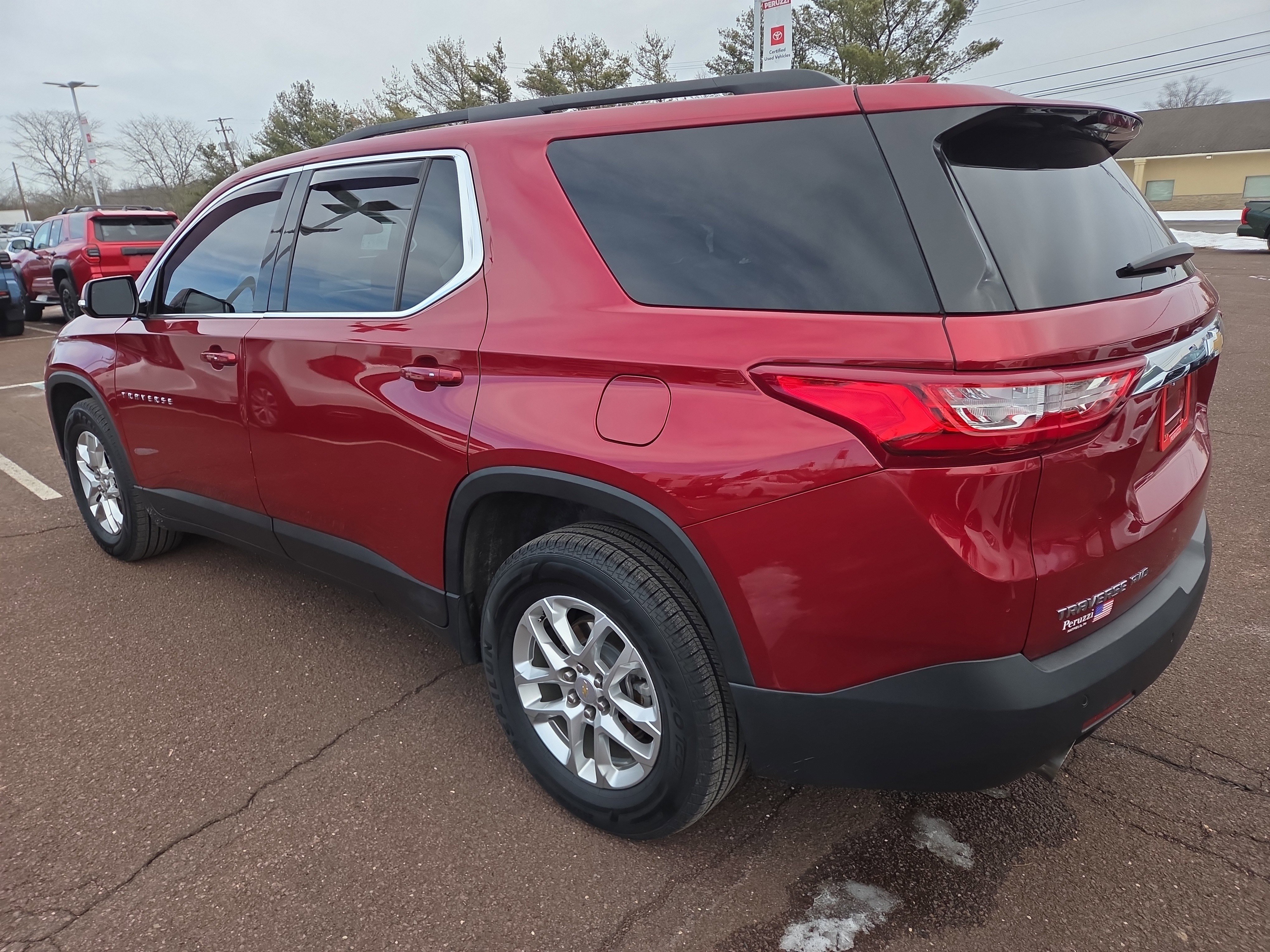 Used 2019 Chevrolet Traverse LT image 5