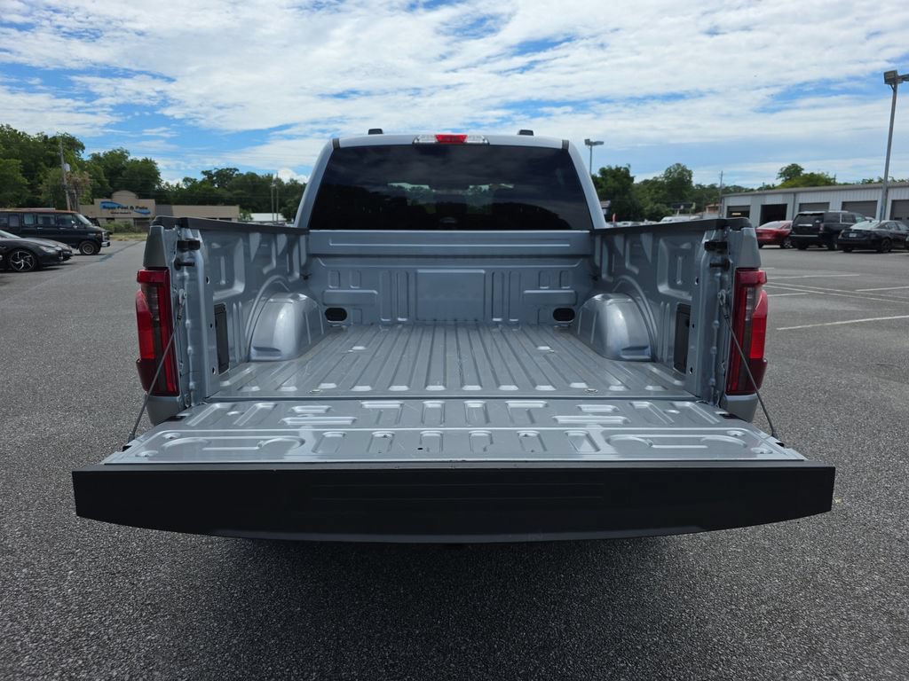Used 2025 Ford F150 XLT AWD/4WD image 31