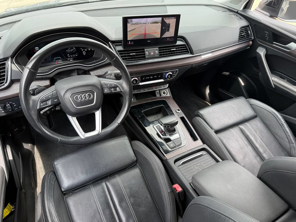 Used 2021 Audi Q5 2.0T Premium Plus w/ Premium Plus Package AWD/4WD image 11