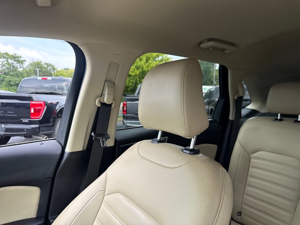 Used 2024 Ford Edge SEL w/ Convenience Package AWD/4WD image 42