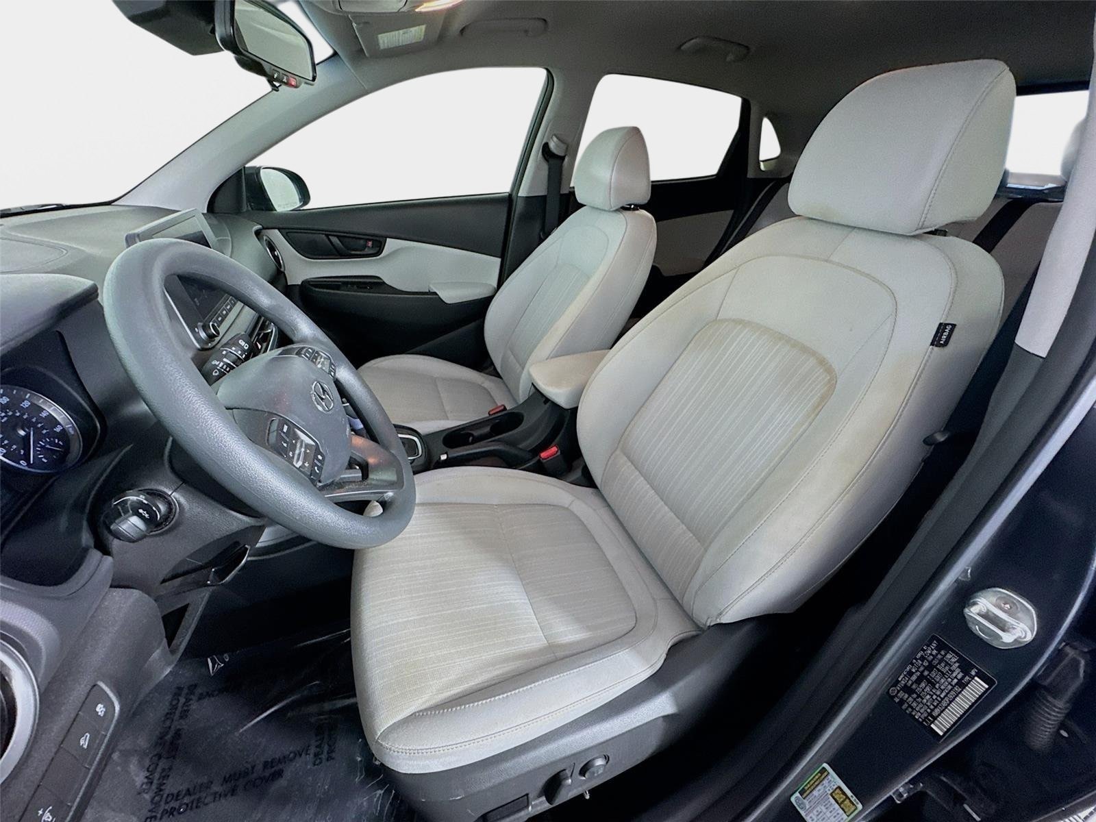 Used 2023 Hyundai Kona SEL FWD image 12