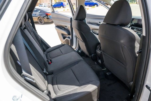 New 2026 Hyundai Tucson Blue SE image 14