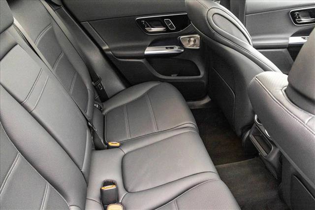 Certified 2026 Mercedes-Benz GLC 300 4MATIC image 24
